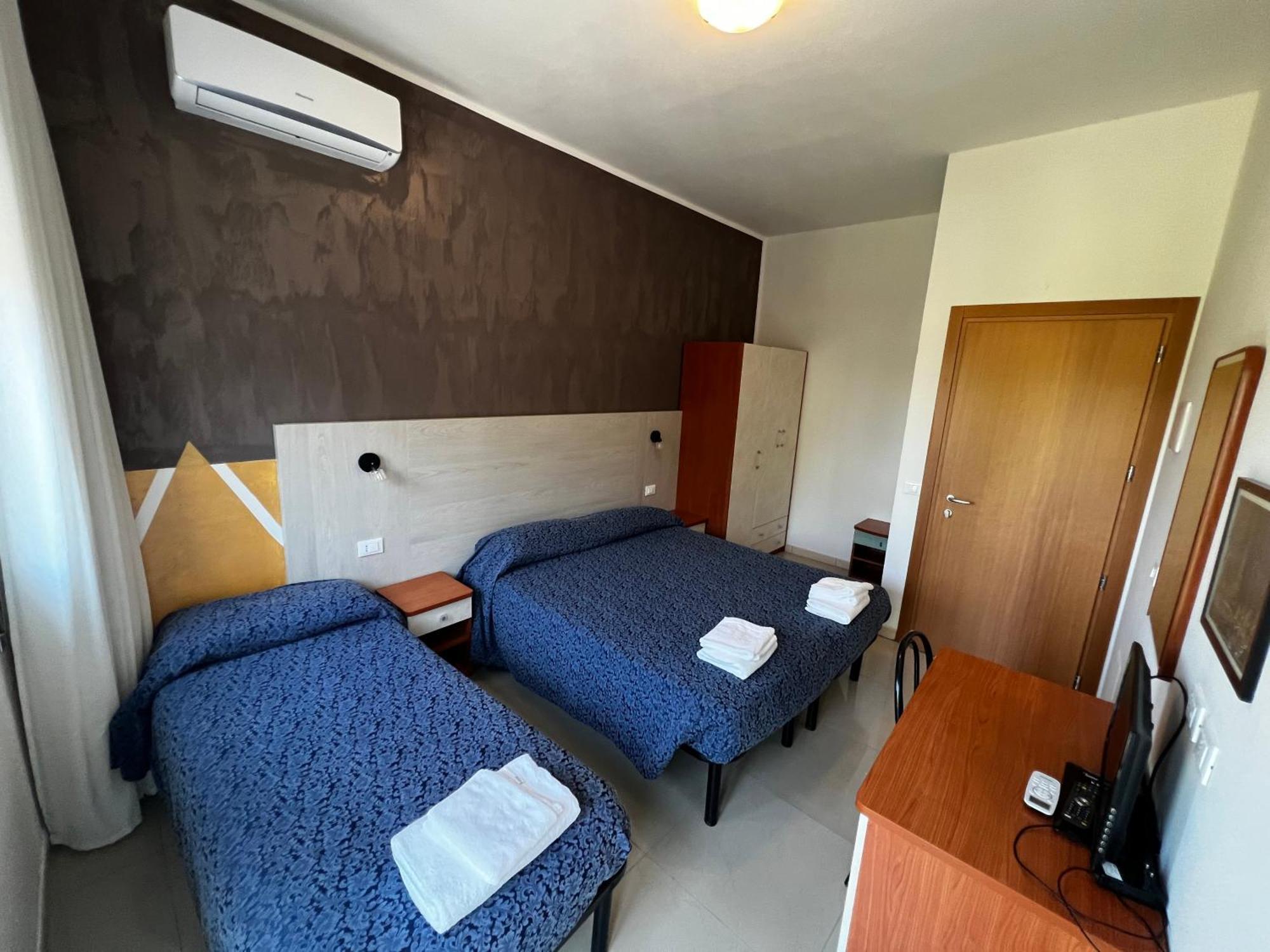 Club Vacanze In Cervia Exterior foto